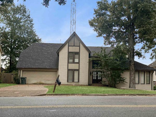 86 S WALNUT BEND DR, Memphis, TN 38018