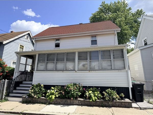 14 Henderson, Somerville, MA 02145