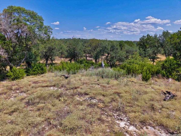 559 Clay Rdg, Canyon Lake, TX 78133