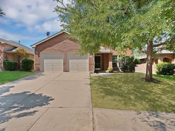 13241 Ridgepointe Road, Fort Worth, TX 76244