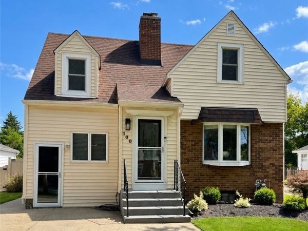 100 Woodcrest Drive , Buffalo, NY 14220