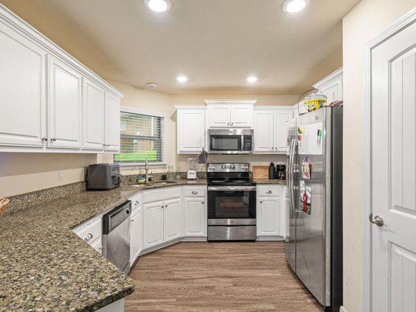 171 Conquest Avenue, Crestview, FL 32536