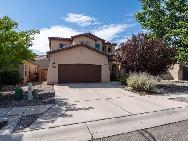 6024 Mafraq Avenue NW, Albuquerque, NM 87114