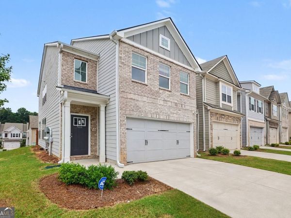 7666 Squire Court, Fairburn, GA 30213