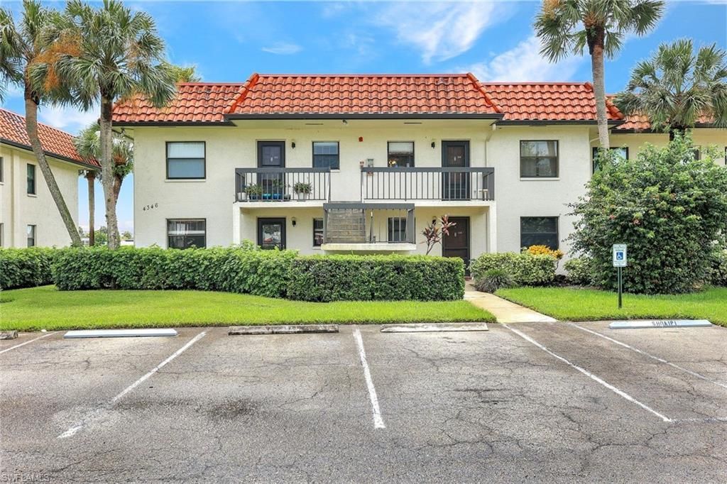 4346 27th Ct Sw, Unit 201, Naples, FL 34116 Photo
