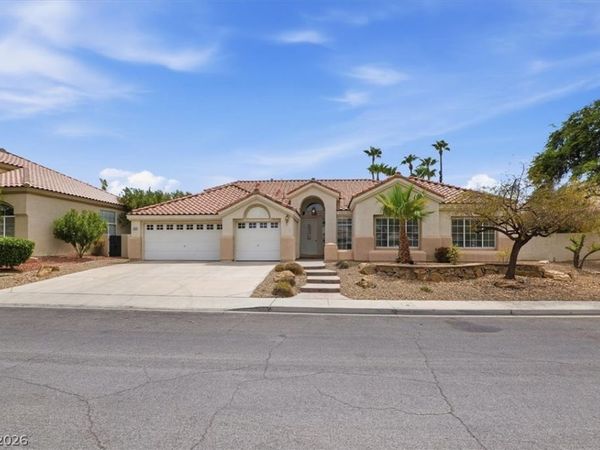 1839 Tee Box Way , Henderson, NV 89074