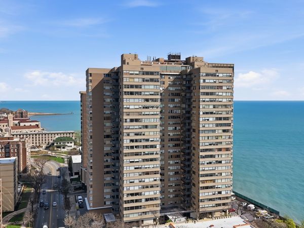 6301 N Sheridan Road , Unit 17R, Chicago, IL 60660