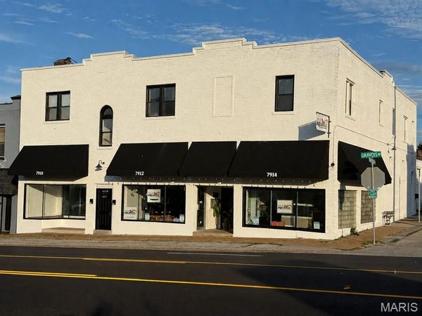 7910 Gravois Road , St Louis, MO 63123