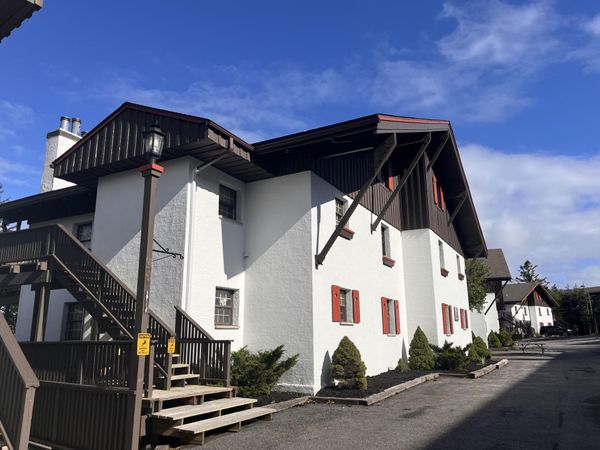 Snowshoe, WV 26209