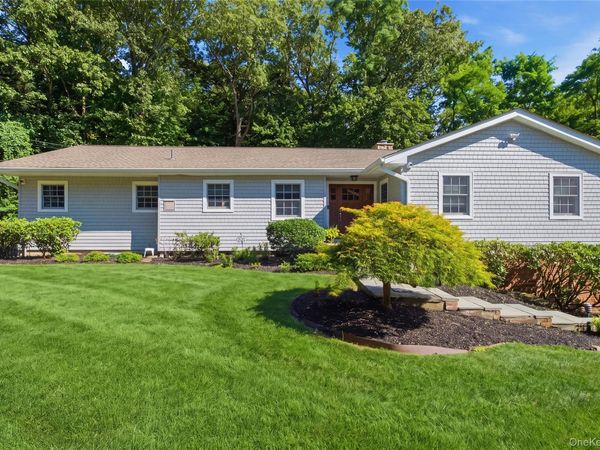 30 Cove Road , Huntington, NY 11743