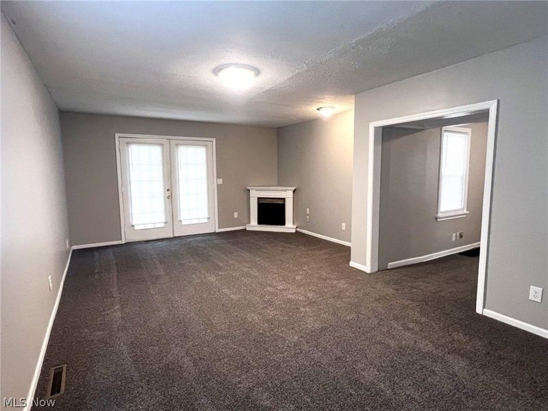 801 Spangler Street NE, Canton, OH 44714 Photo 4