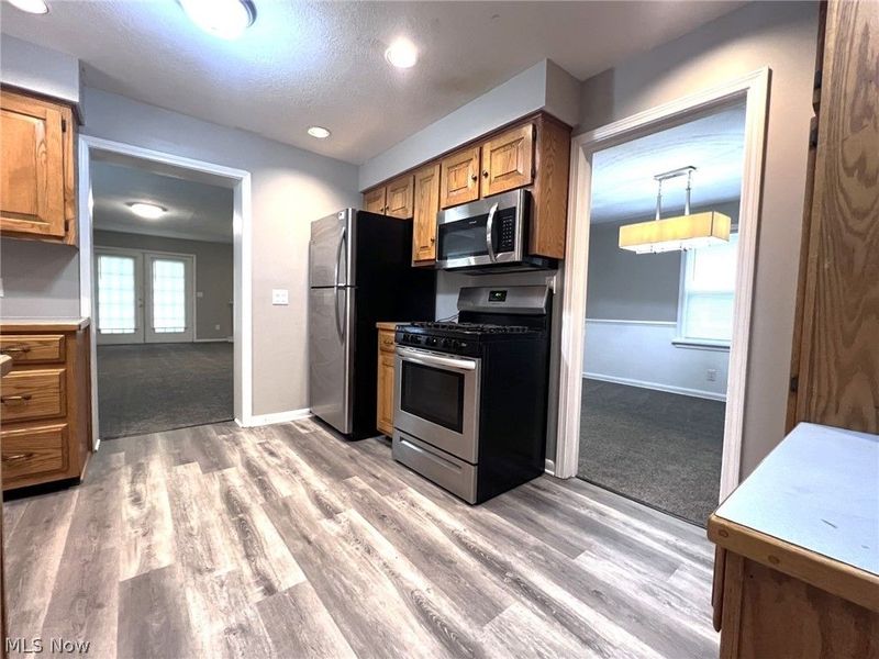 801 Spangler Street NE, Canton, OH 44714 Photo 7