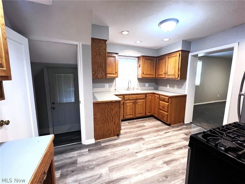 801 Spangler Street NE, Canton, OH 44714 Photo 8