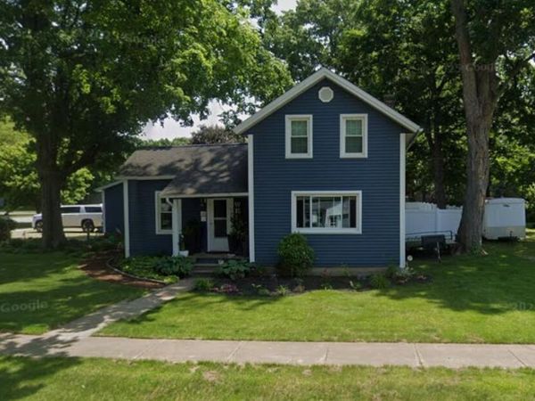 230 E Vienna Street, Schoolcraft, MI 49087