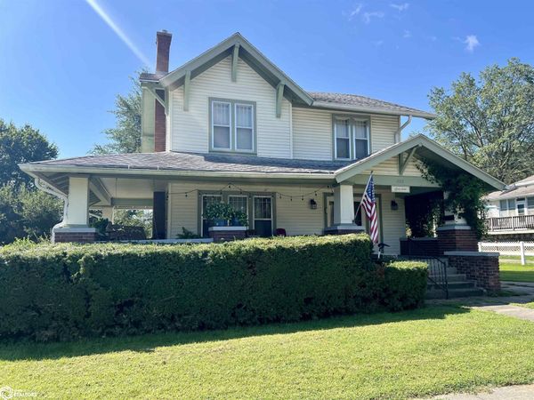 208 W Garfield, Clarinda, IA 51632