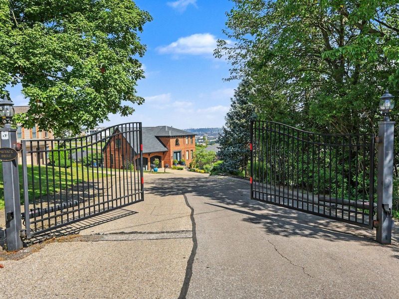 534 Scenic Drive, Park Hills, KY 41011 Photo 2