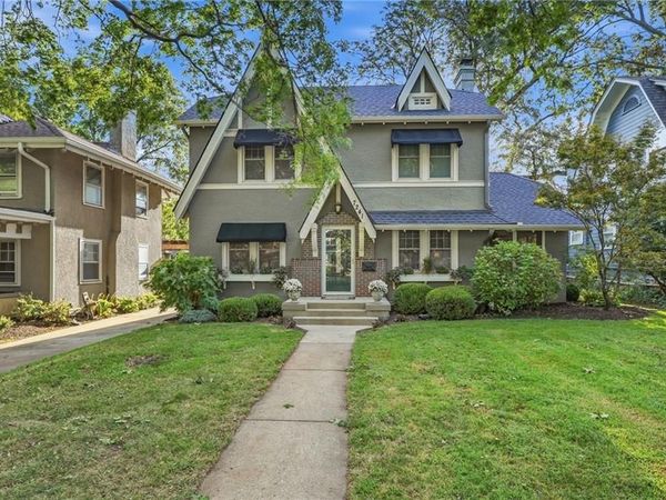 7241 Belleview Avenue, Kansas City, MO 64114