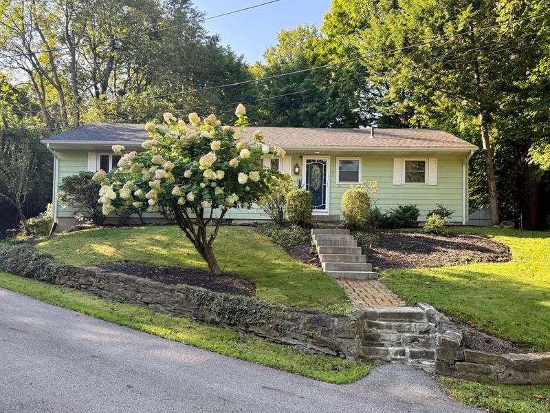 7 Samson Court, Granville, OH 43023 Photo 3