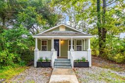4717 Mint Avenue photo 4