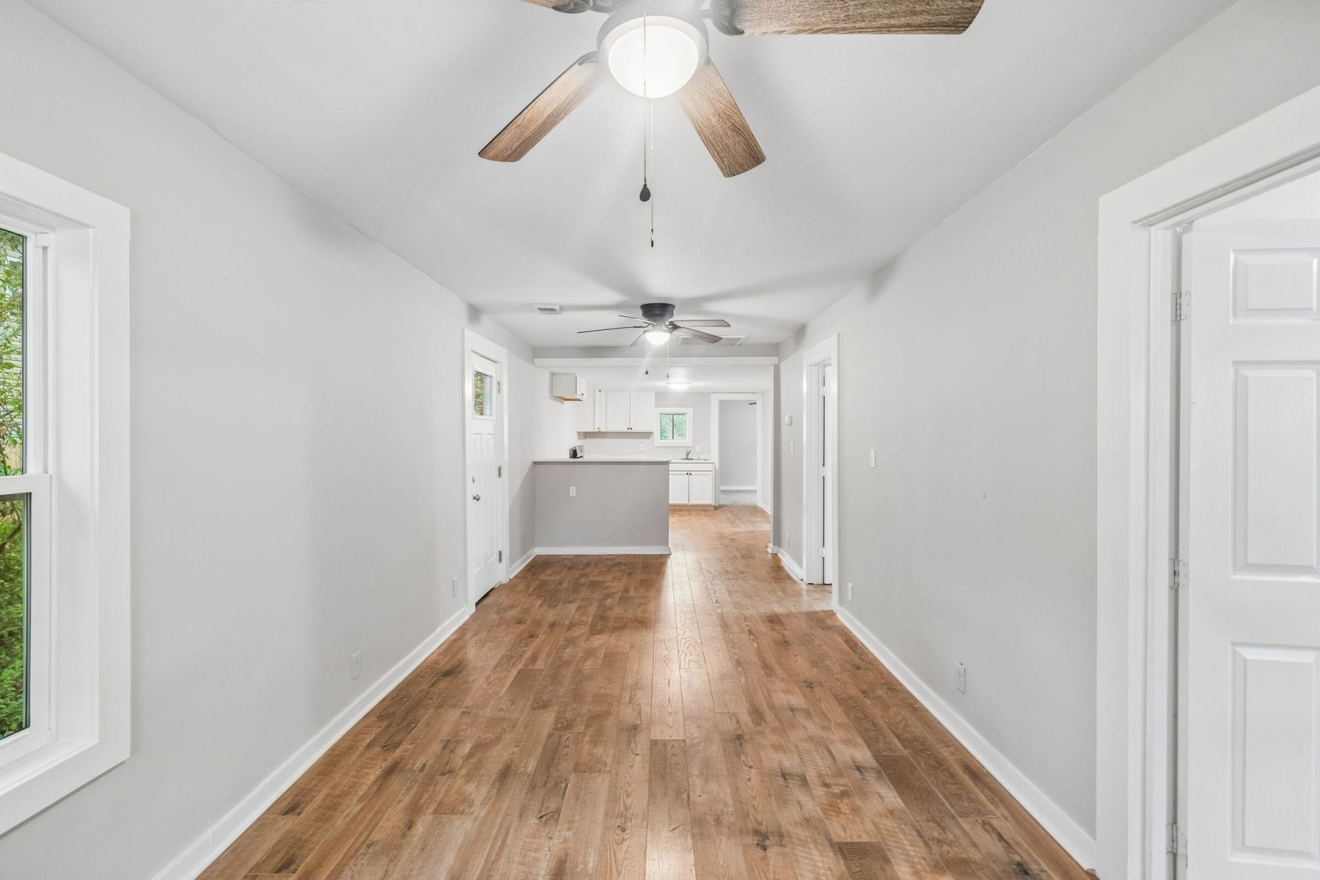 4717 Mint Avenue Photo 8