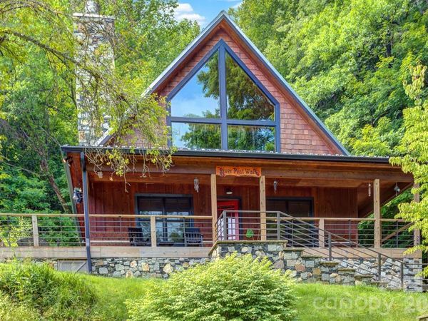 568 Auborn Trivette Road , Sugar Grove, NC 28679