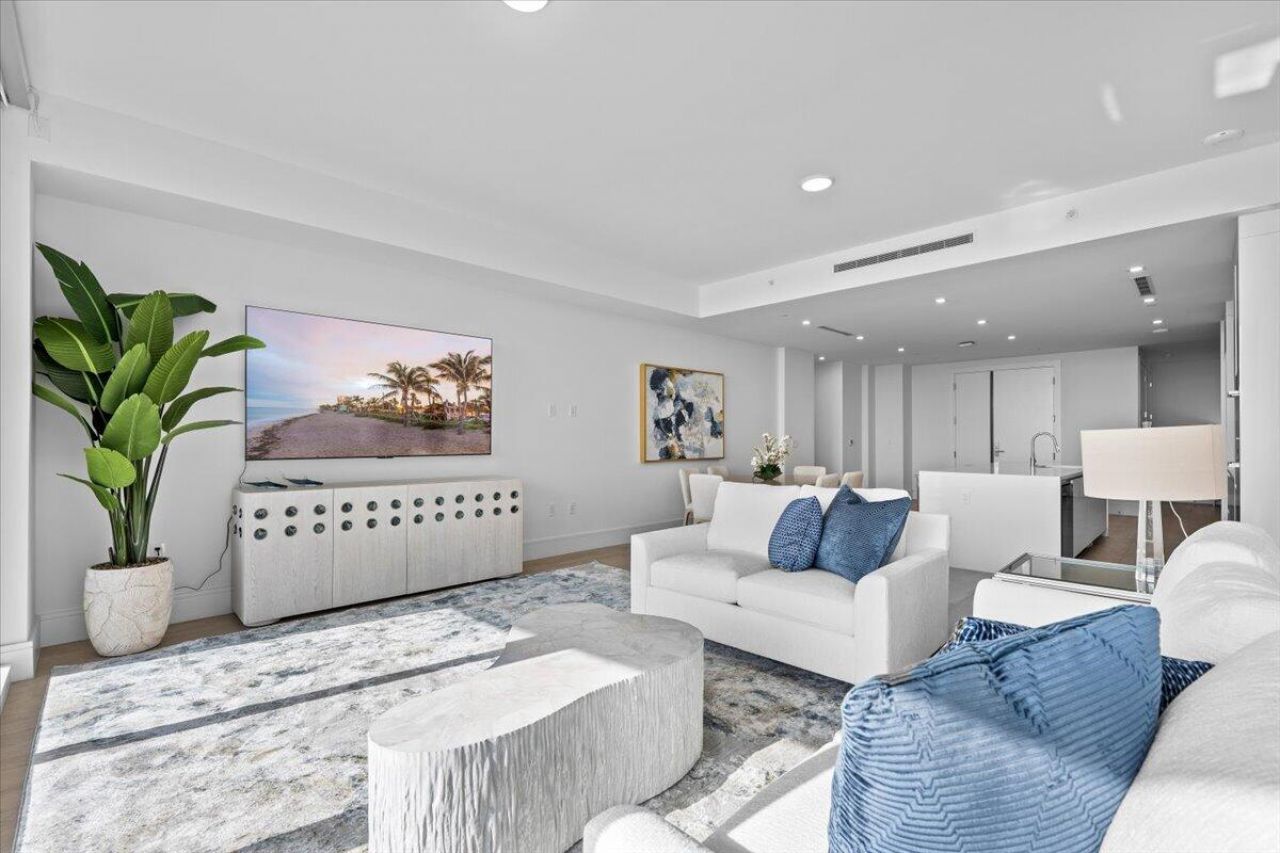 220 Lake Shore Drive, Unit 710, West Palm Beach, FL 33403 Photo