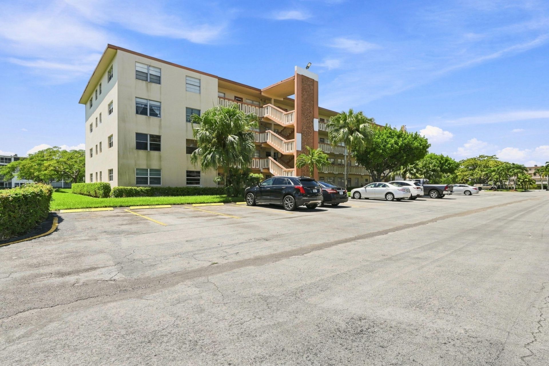 2035 Newcastle B, Boca Raton, FL 33434 Photo