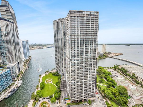 77 SE 5th Street, Unit 2511, Miami, FL 33131