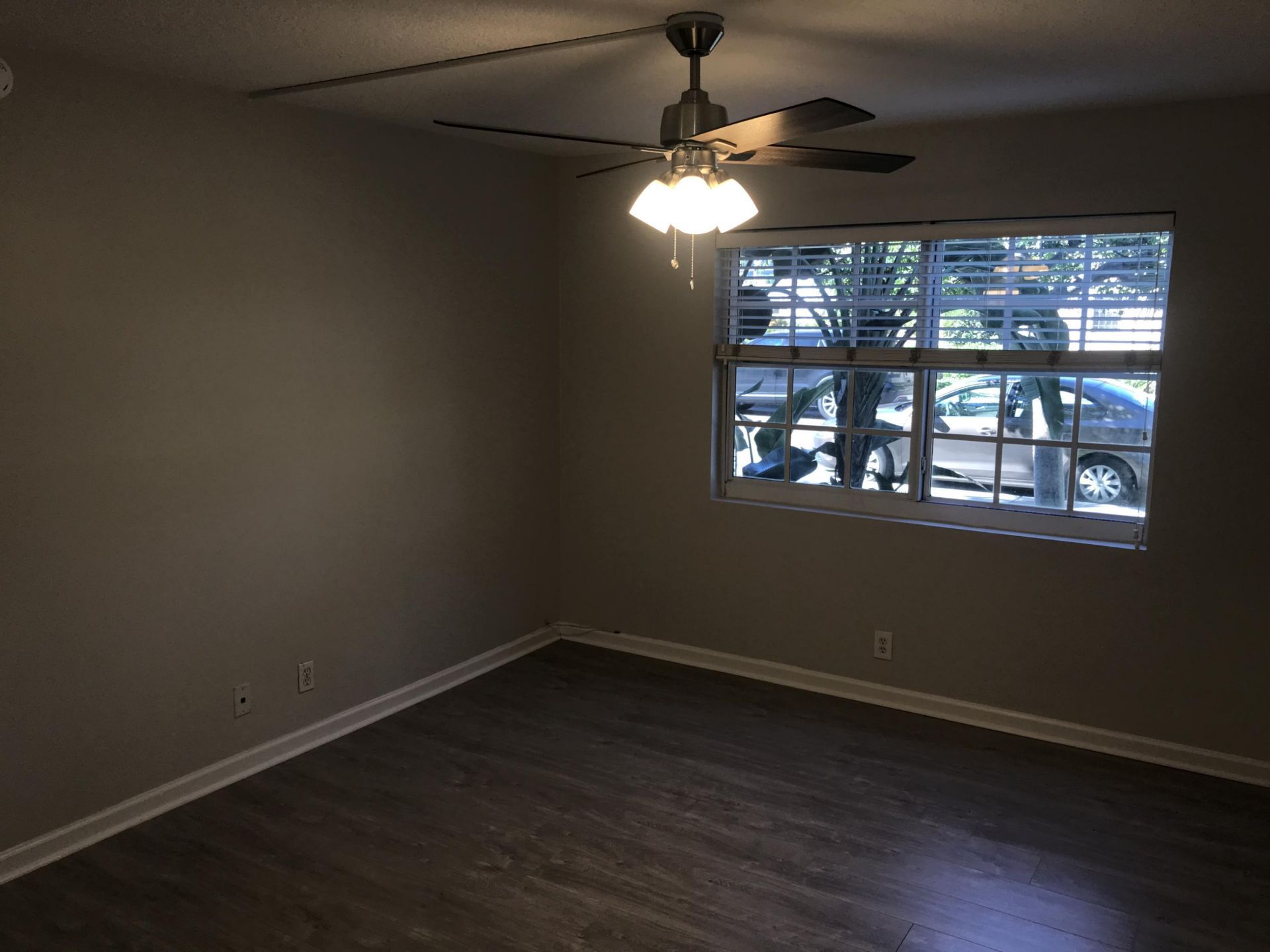 120 N Lakeside Drive, Unit Apartment, Lake Worth Beach, FL 33460 Photo