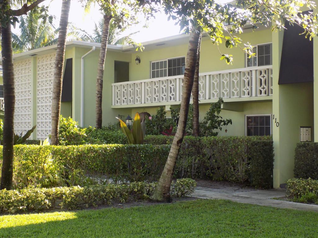 120 N Lakeside Drive, Unit Apartment, Lake Worth Beach, FL 33460 Photo