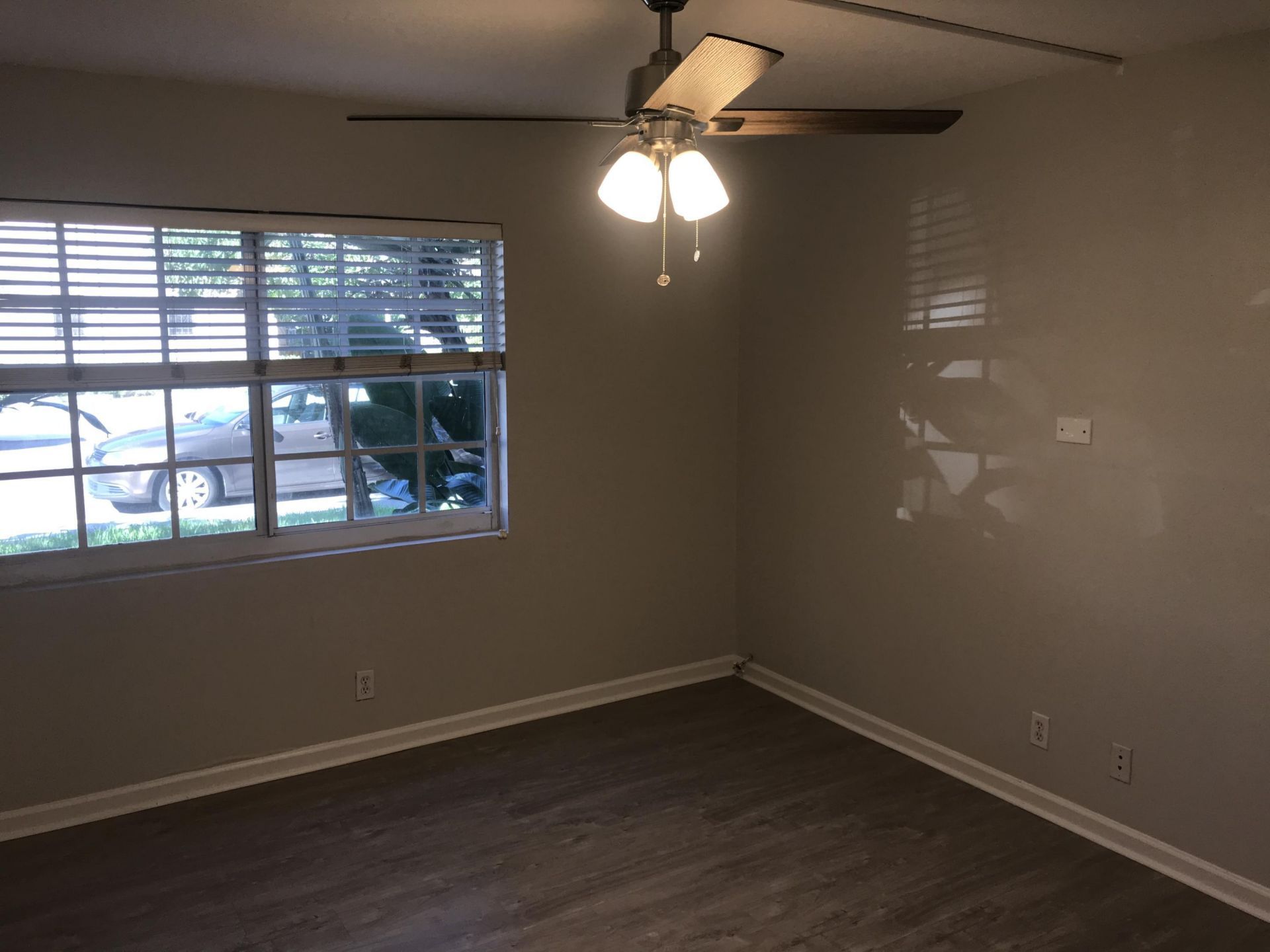 120 N Lakeside Drive, Unit Apartment, Lake Worth Beach, FL 33460 Photo