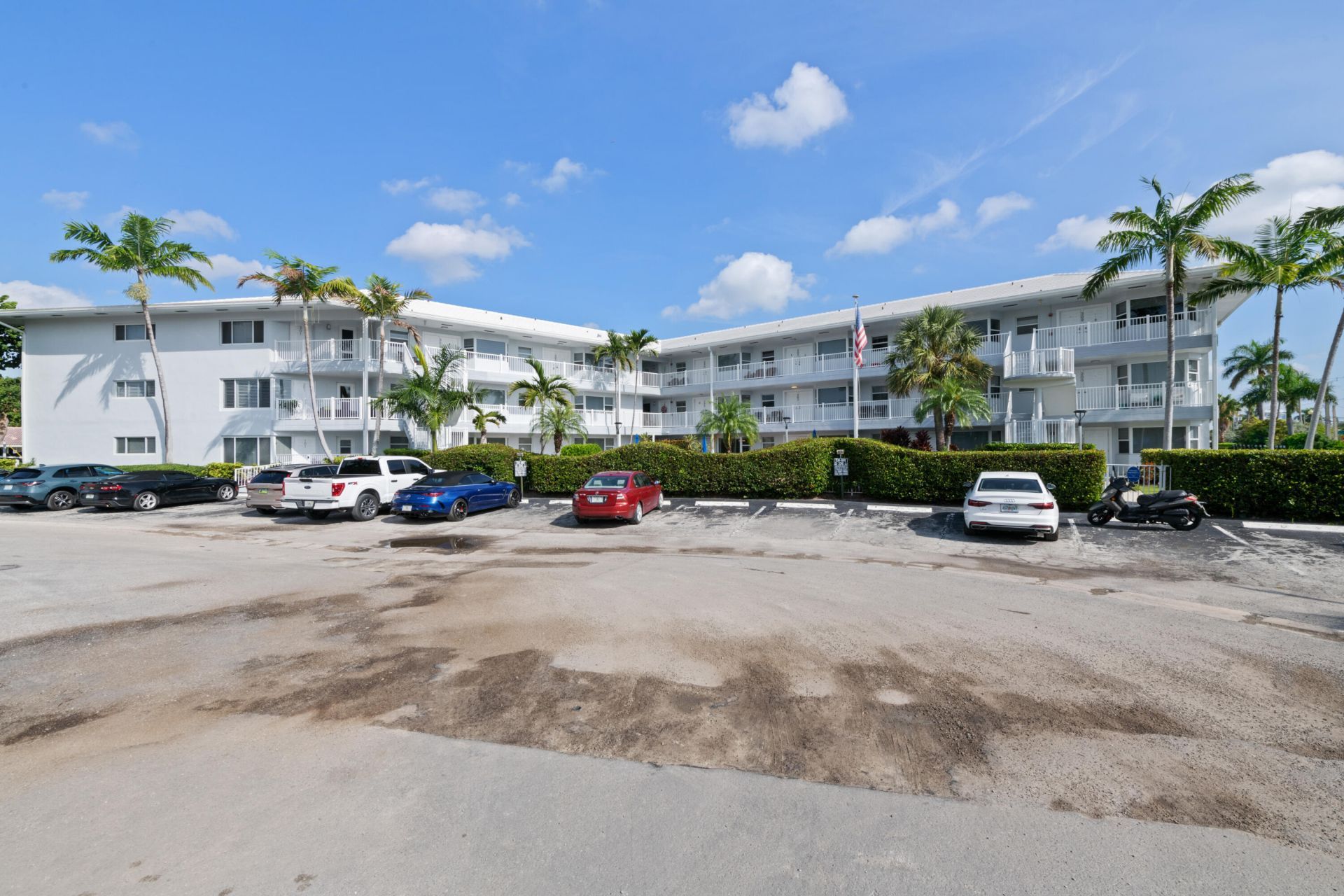 535 Hendricks Isle, Unit 106, Fort Lauderdale, FL 33301 Photo