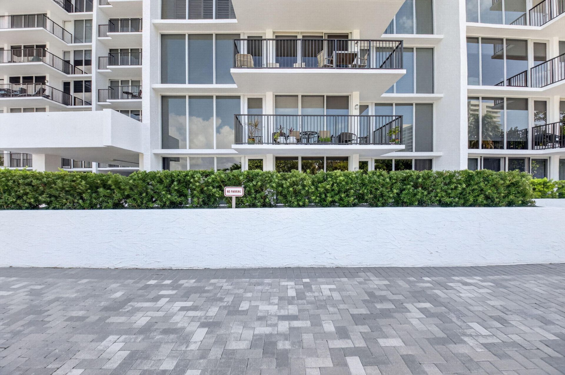 4750 S Ocean Boulevard, Unit 108, Highland Beach, FL 33487 Photo