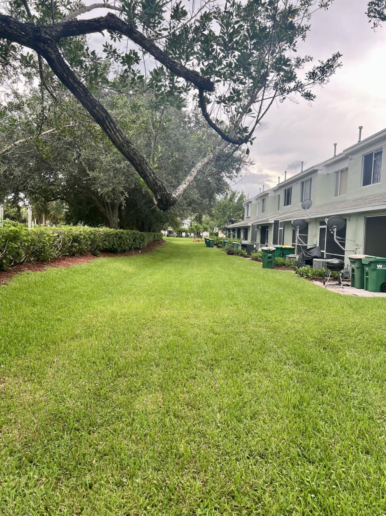 7844 Dixie Beach Circle, Tamarac, FL 33321 Photo