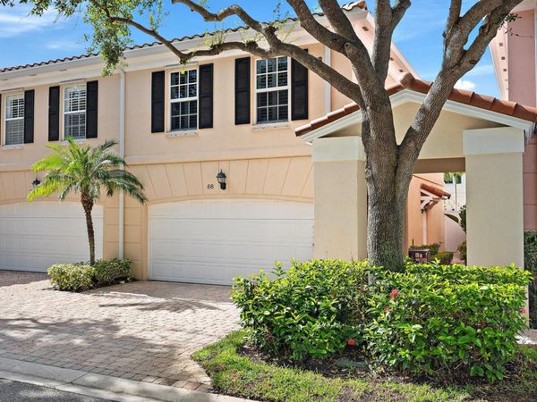 68 Live Oak Circle, Tequesta, FL 33469