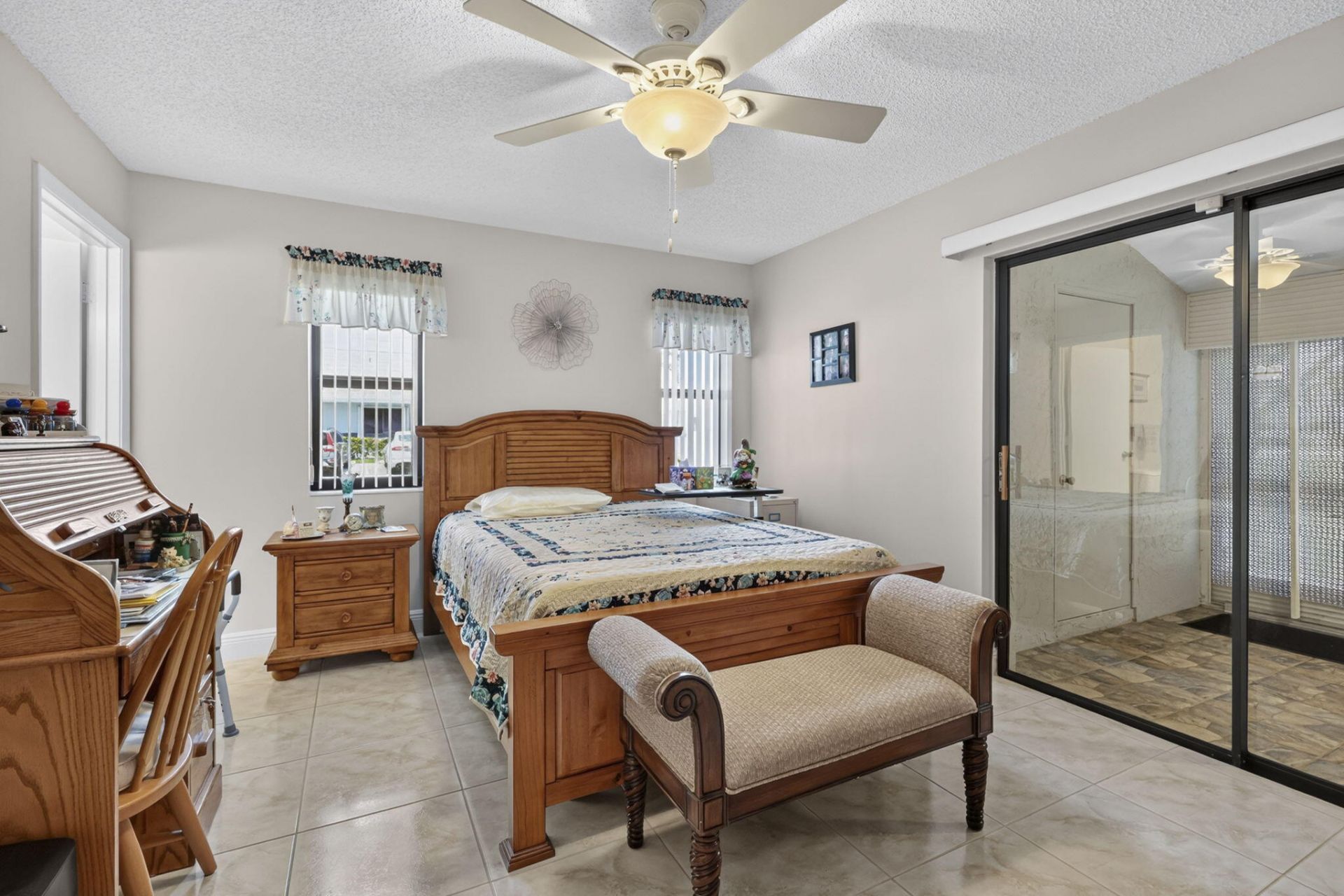 2641 Gately Drive W, Unit 1301, West Palm Beach, FL 33415 Photo