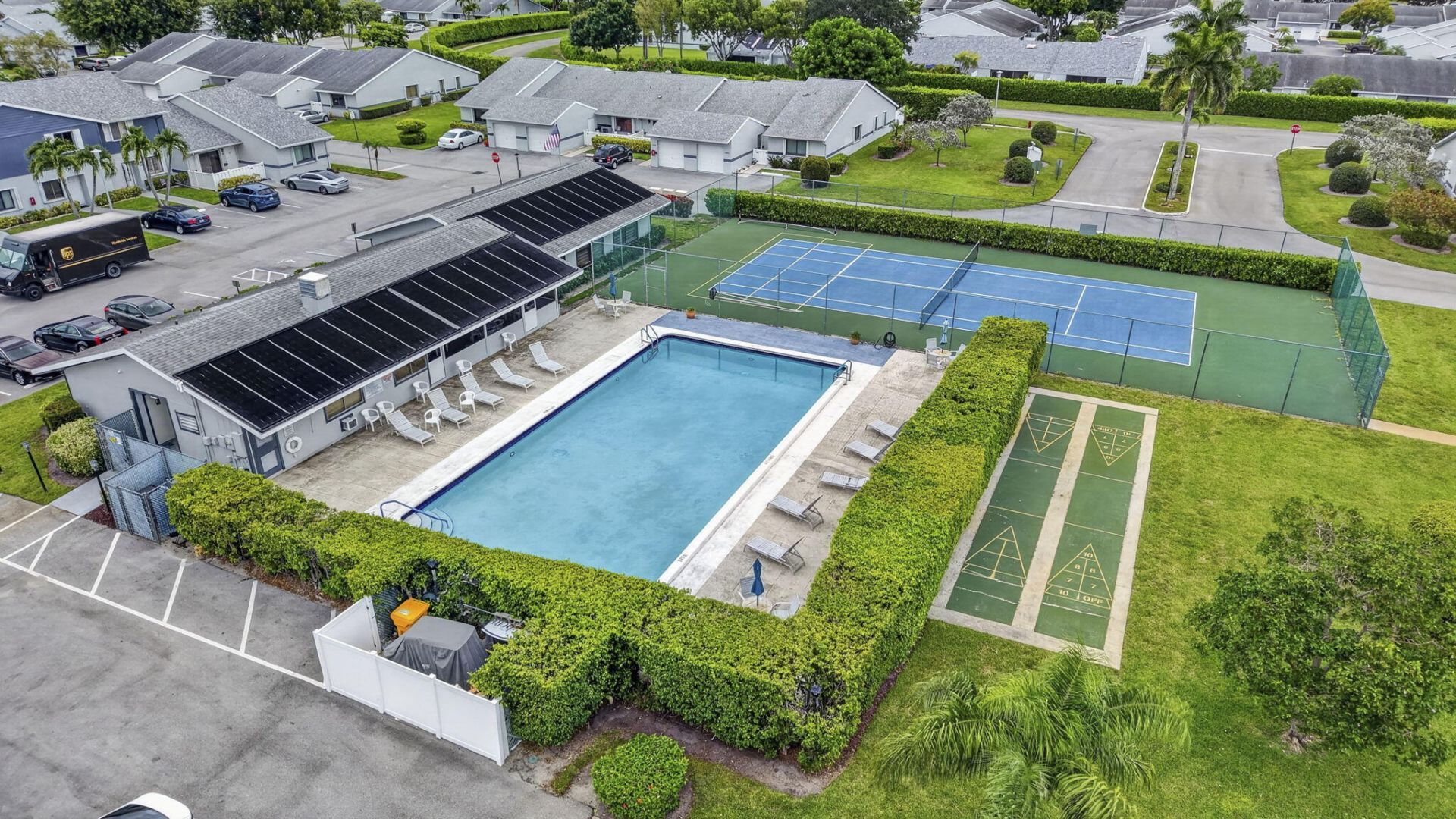 2641 Gately Drive W, Unit 1301, West Palm Beach, FL 33415 Photo