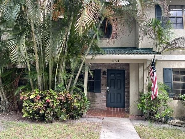 584 WESTREE Lane, Unit 584, Plantation, FL 33324