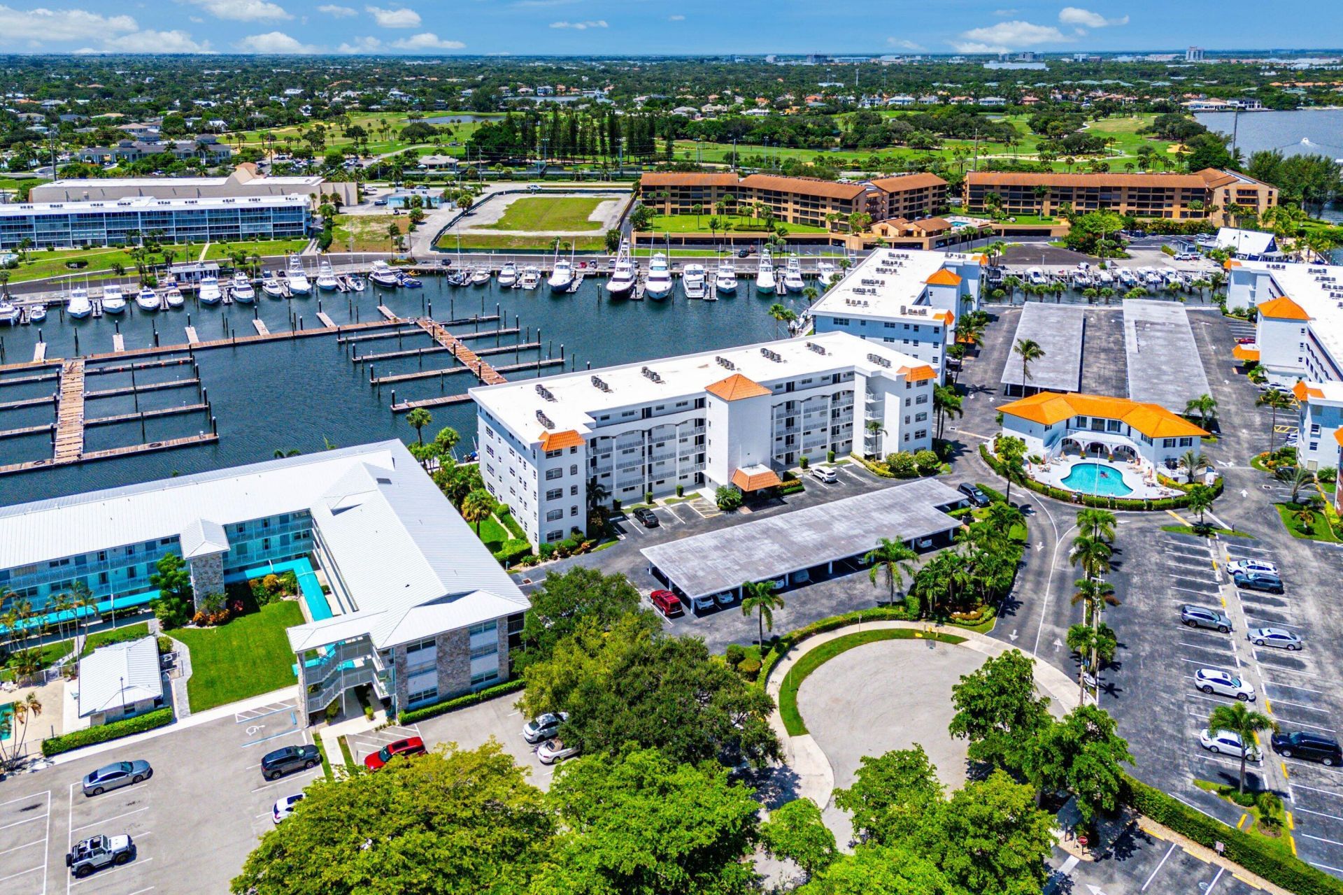 29 Yacht Club Drive, Unit 304, North Palm Beach, FL 33408 Photo