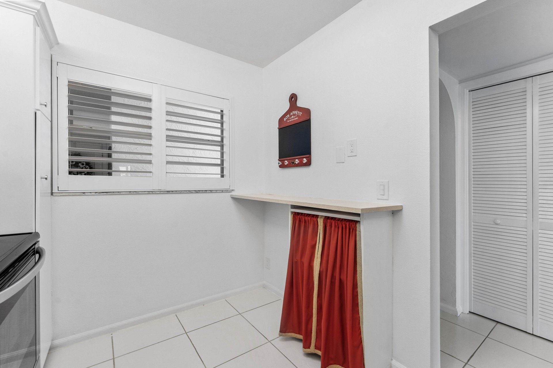 29 Yacht Club Drive, Unit 304, North Palm Beach, FL 33408 Photo