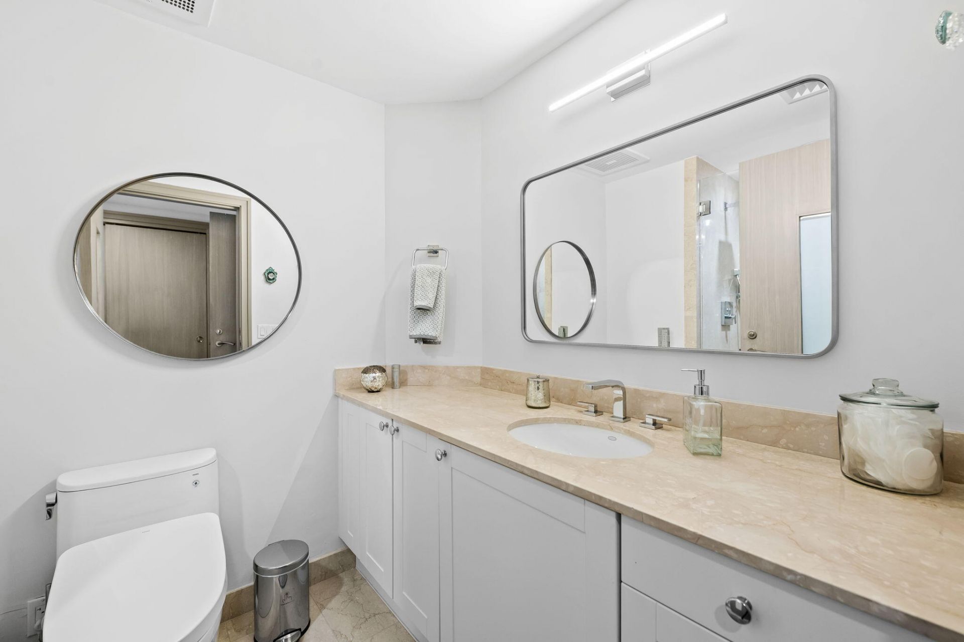 209 N Birch Road, Unit 1002, Fort Lauderdale, FL 33304 Photo