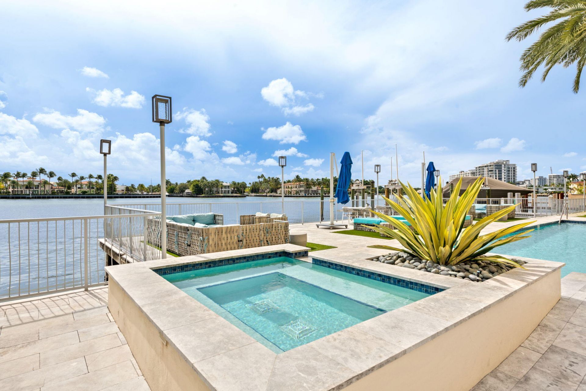 209 N Birch Road, Unit 1002, Fort Lauderdale, FL 33304 Photo