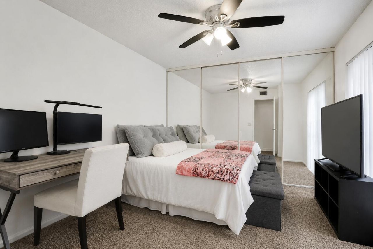 9993 NW 7th Street, Plantation, FL 33324 Photo