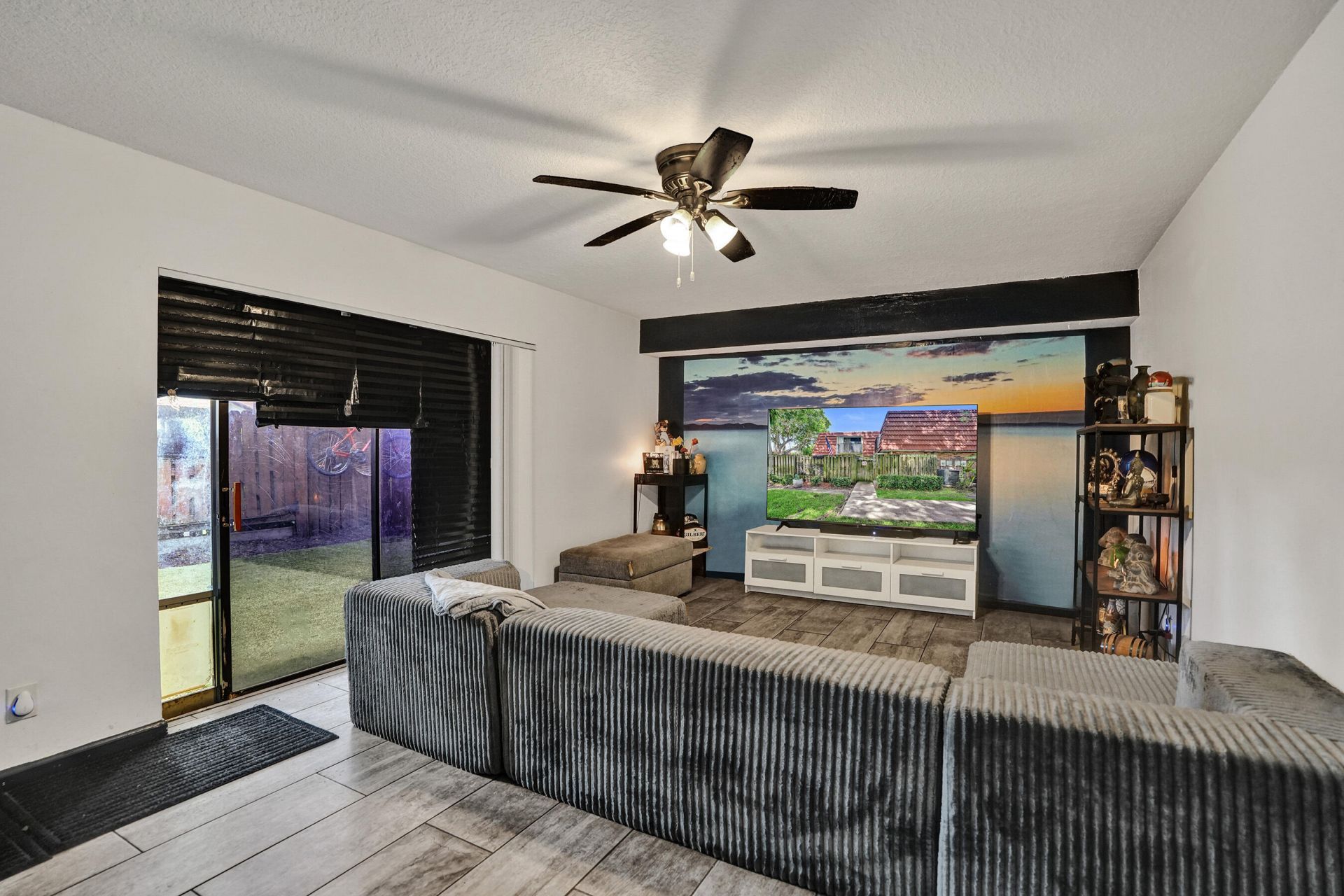 9993 NW 7th Street, Plantation, FL 33324 Photo