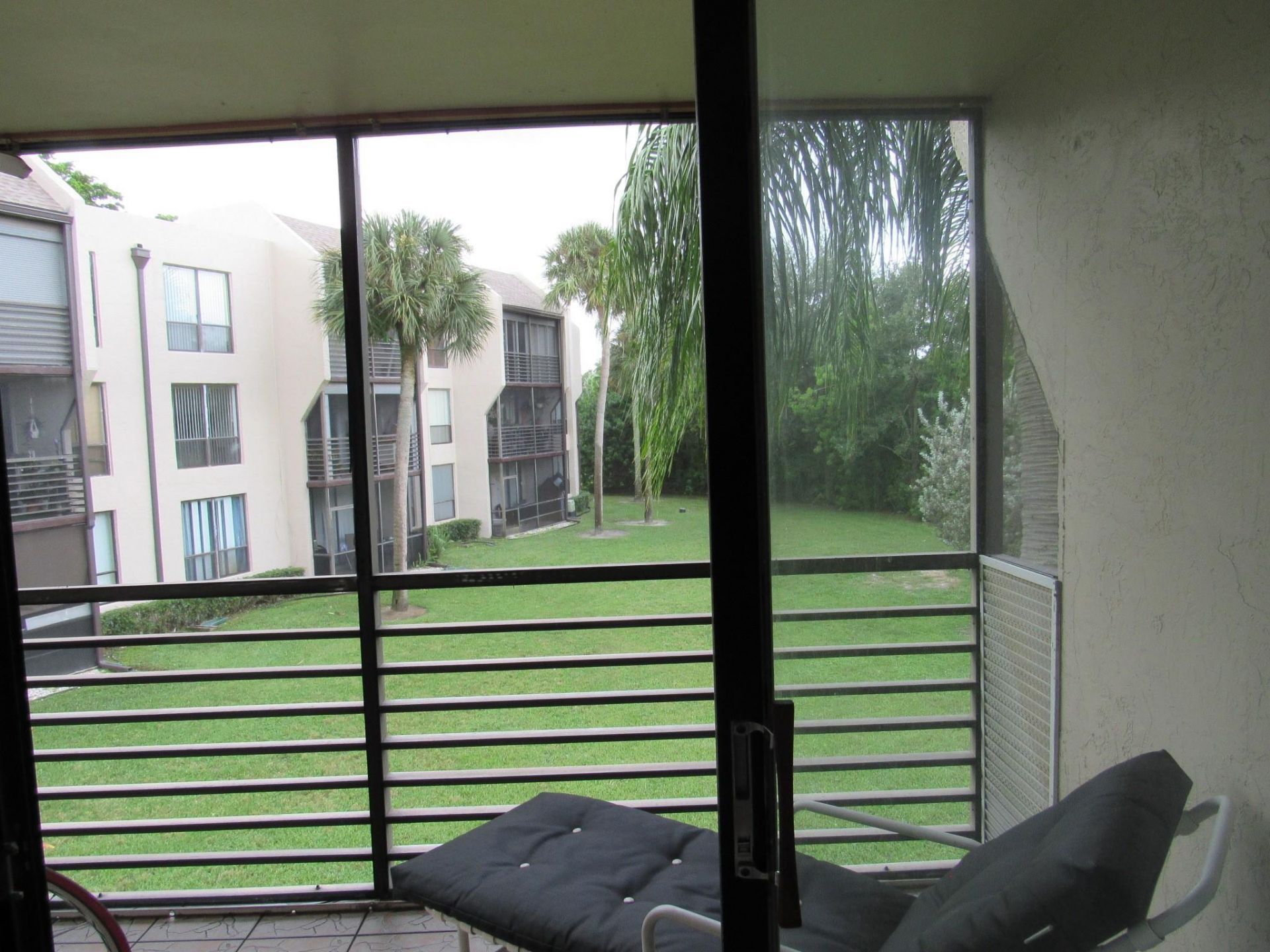 6351 N University Drive, Unit 224, Tamarac, FL 33321 Photo