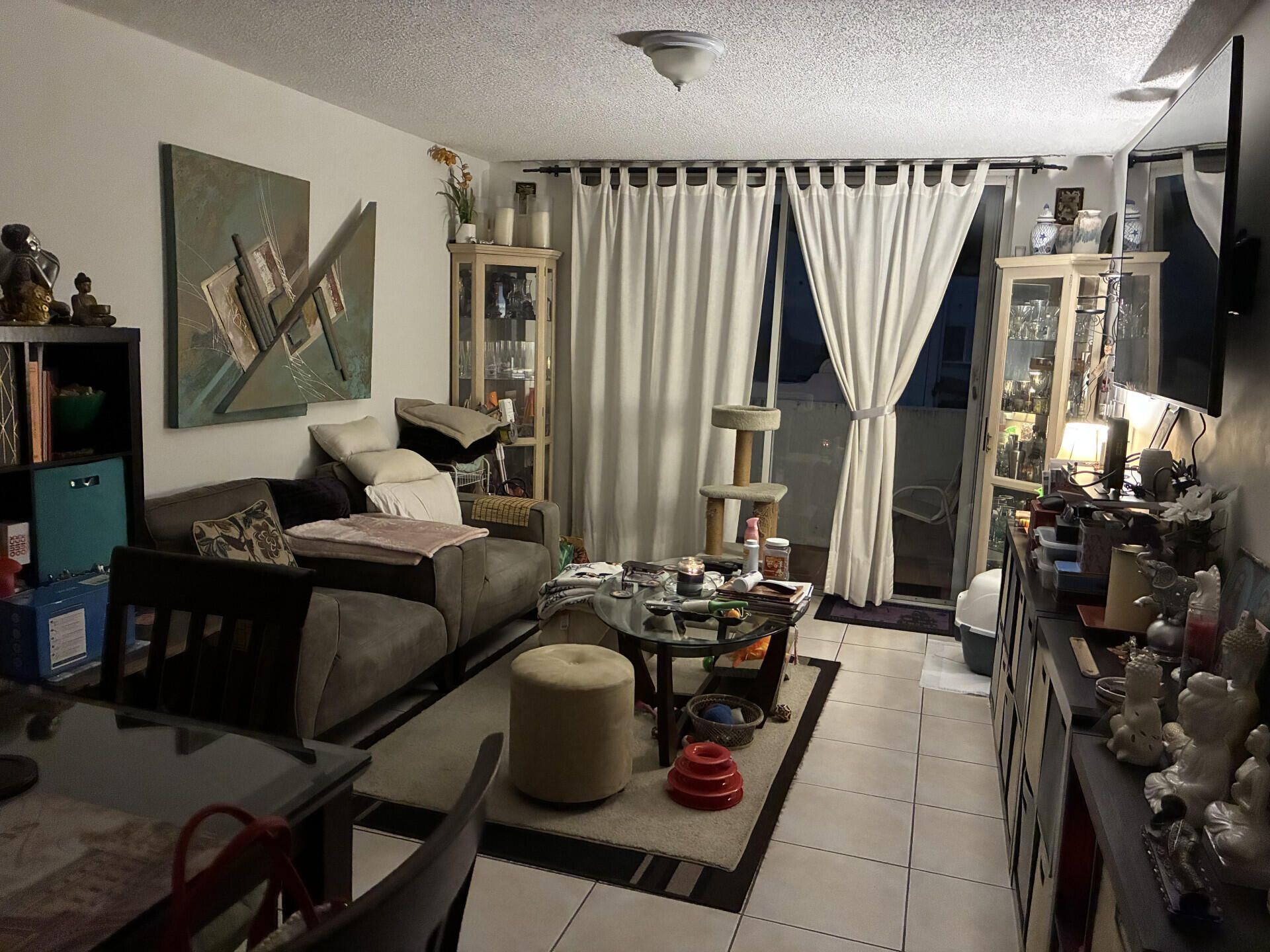 1010 NW 11th Street, Unit 207, Miami, FL 33136 Photo