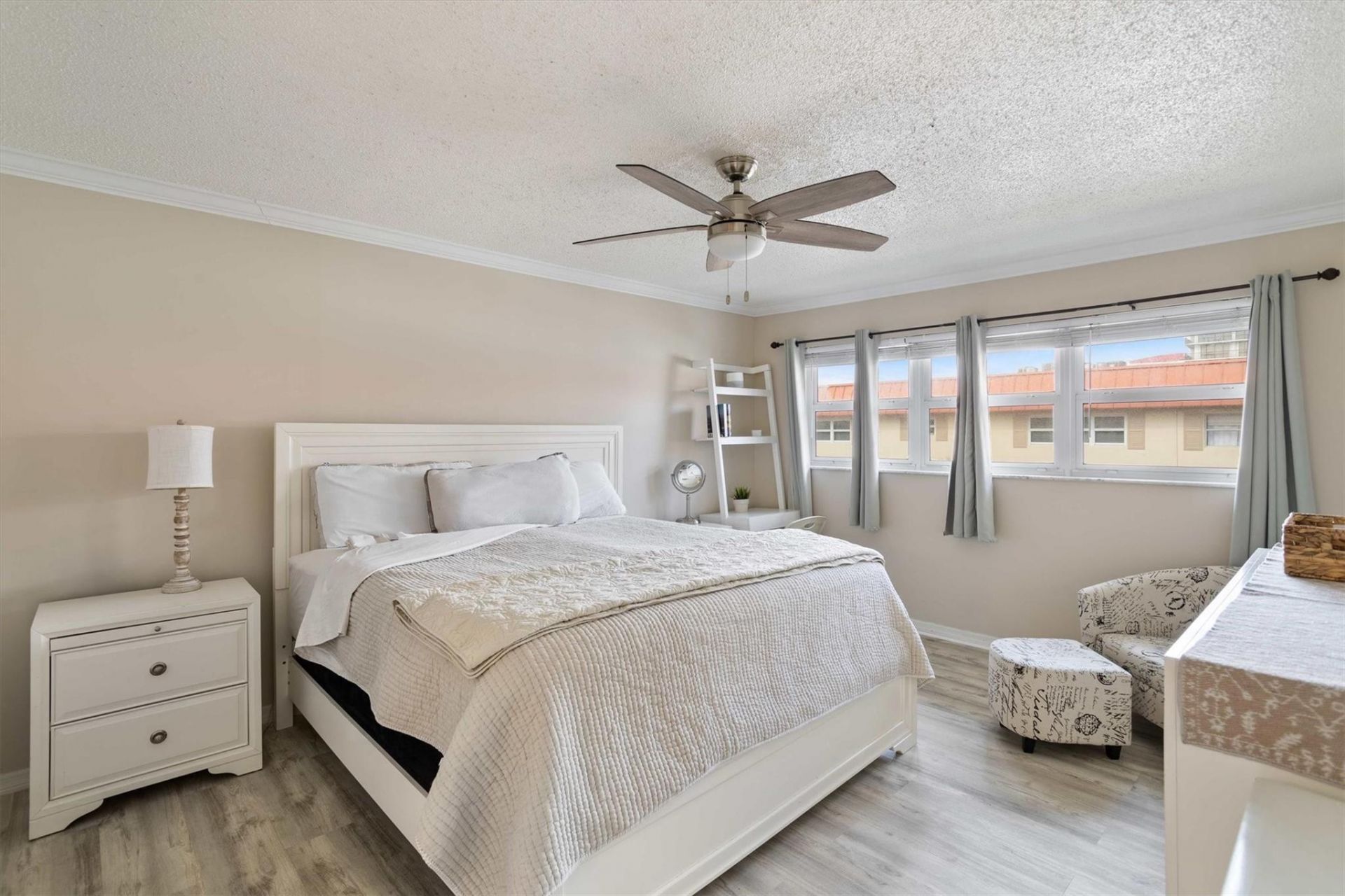 2097 S Ocean Drive, Unit 403, Hallandale Beach, FL 33009 Photo