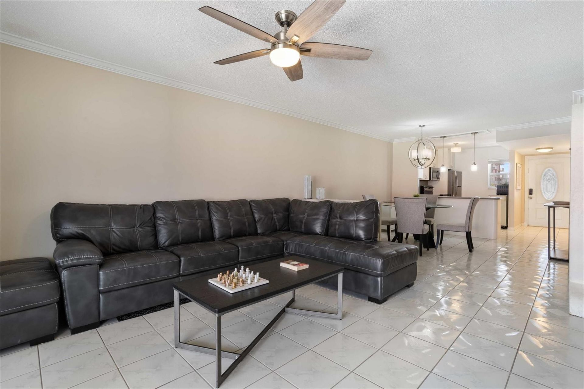 2097 S Ocean Drive, Unit 403, Hallandale Beach, FL 33009 Photo