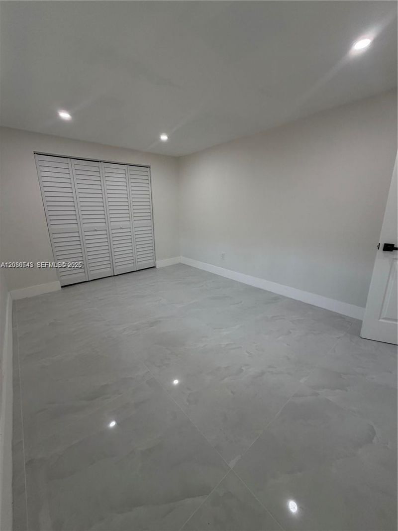 2324 Service Rd, Opa Locka, FL 33054 Photo