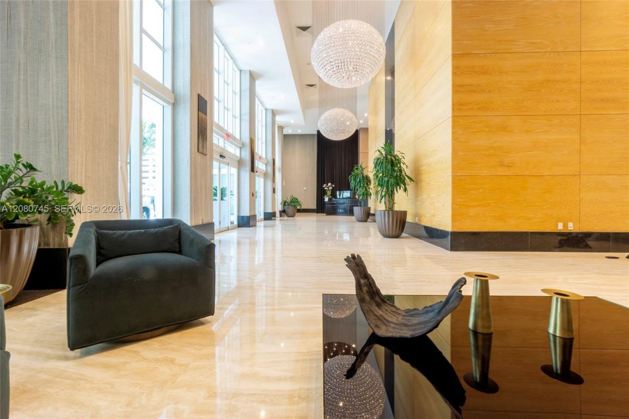 951 Brickell Ave , Unit 2407, Miami, FL 33131 Photo